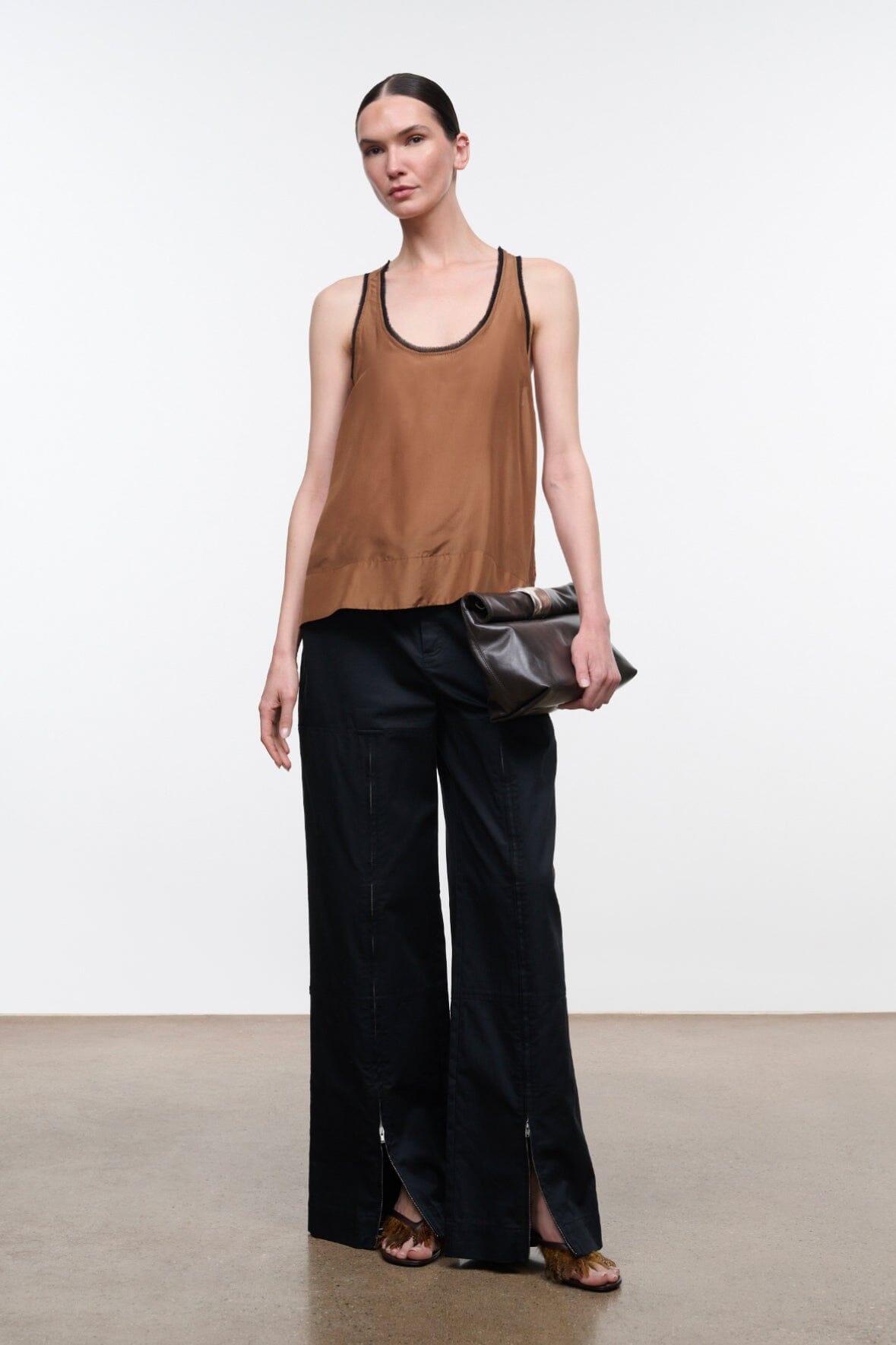 LYNELLE SILK TANK | CIGAR